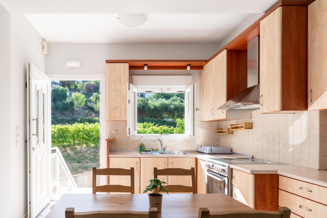 Lagadi Apartment 5 ラッシ エクステリア 写真